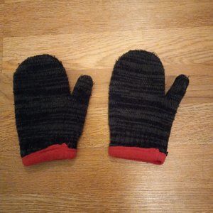 Kids Black Gloves